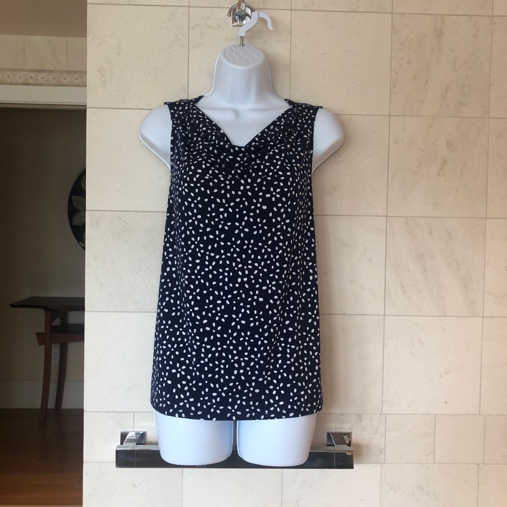 41 Hawthorn. Annie Cowl Neck Shell Tank. Size Medium petite. NWT.